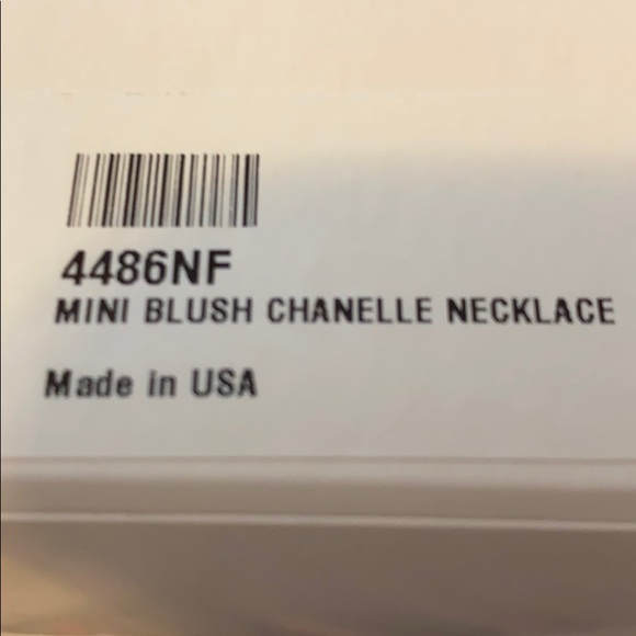 💎 New Chanelle SWAROVSKI Rose Gold Necklace - Picture 9 of 9